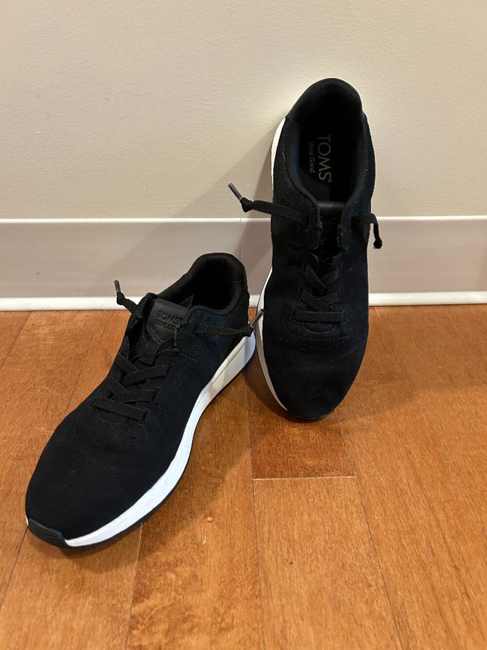 TOMS Women’s TRVL LITE Sneaker - Black - Size 8